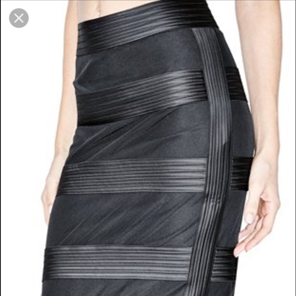 Marciano Black pencil skirt